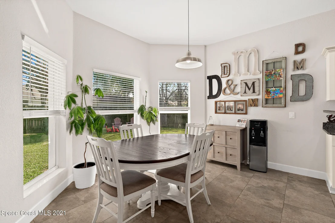 Photo of 6495 Bamboo Avenue