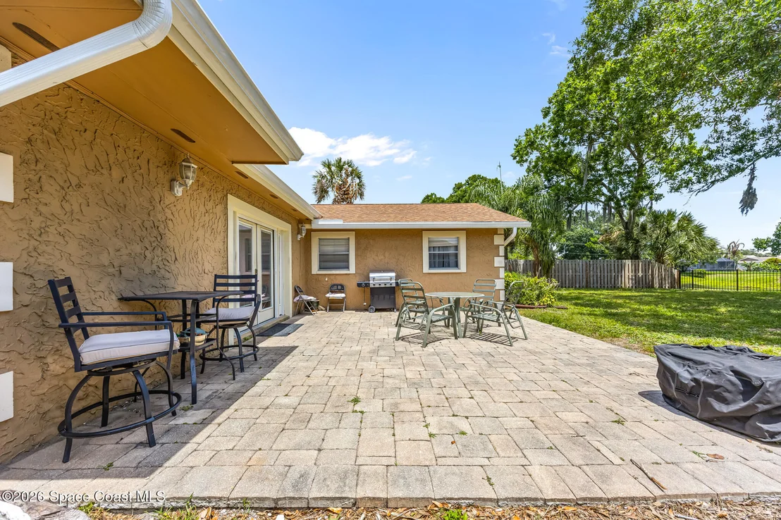 Photo of 1371 Gleneagles Way