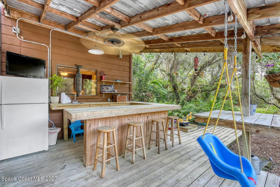Photo of 3880 Leghorn Road