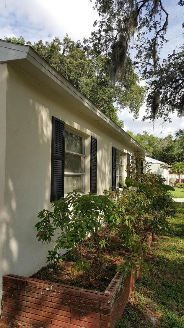 Photo of 2215 Clairemont Drive