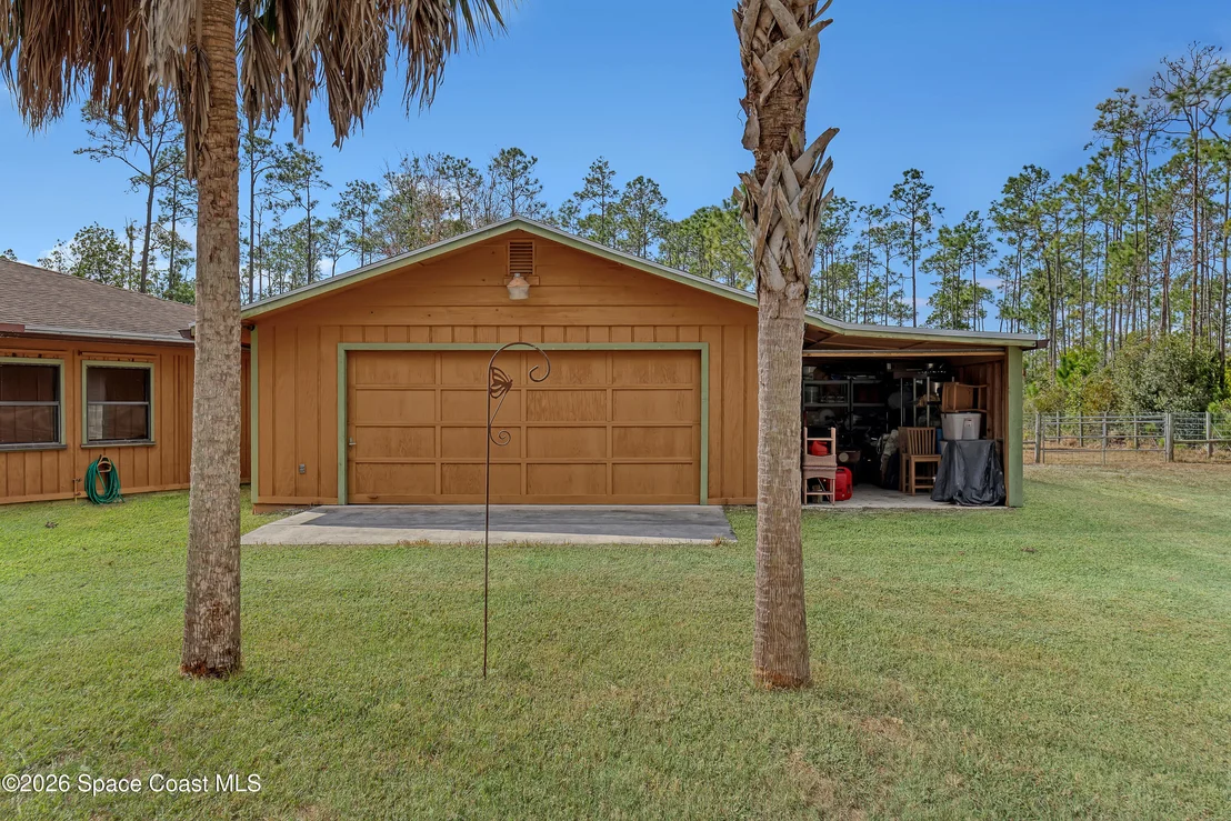 Photo of Unit 91 at 32801 Us Highway 441 Highway N