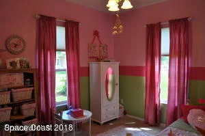 Photo of 1880 Fox Bay Drive E
