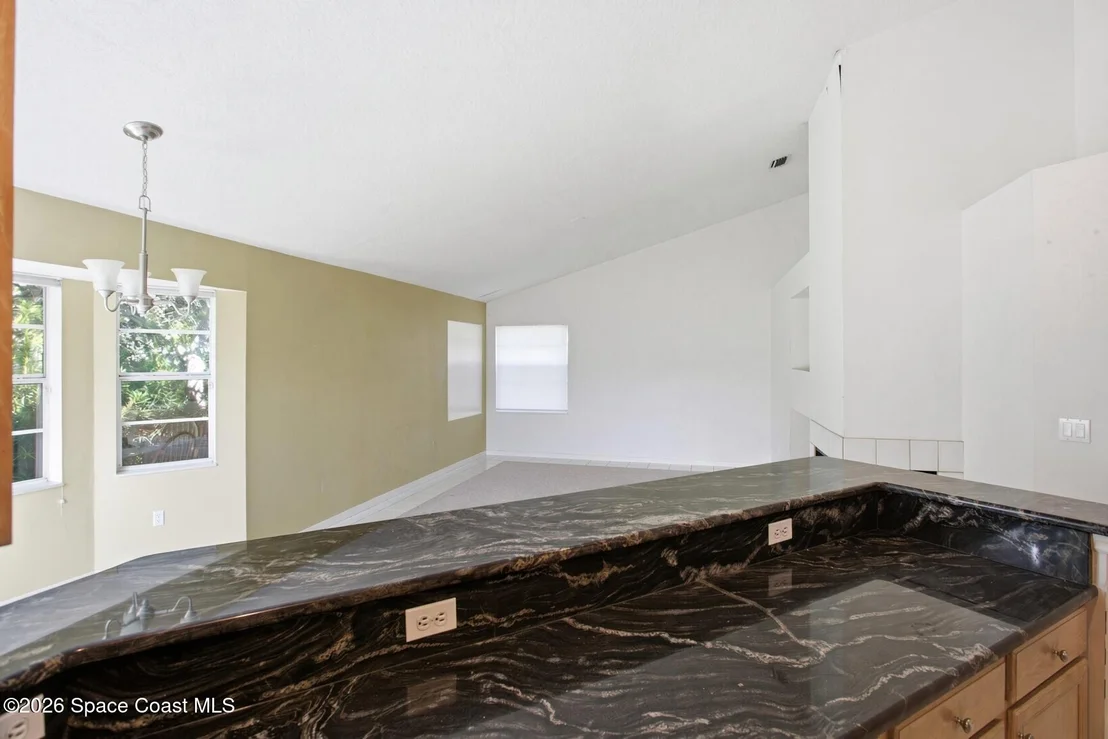 Photo of 452 Kimberly Drive
