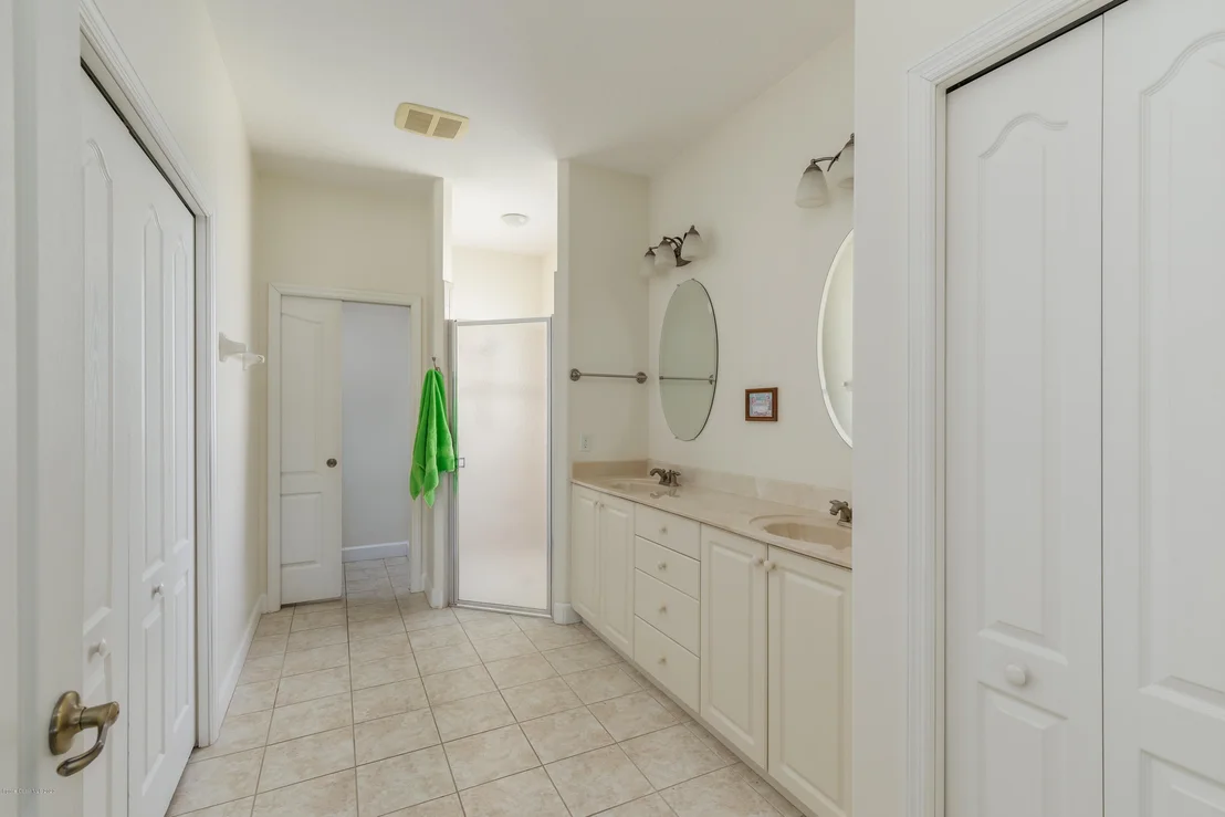 Photo of 5941 Herons Landing Drive