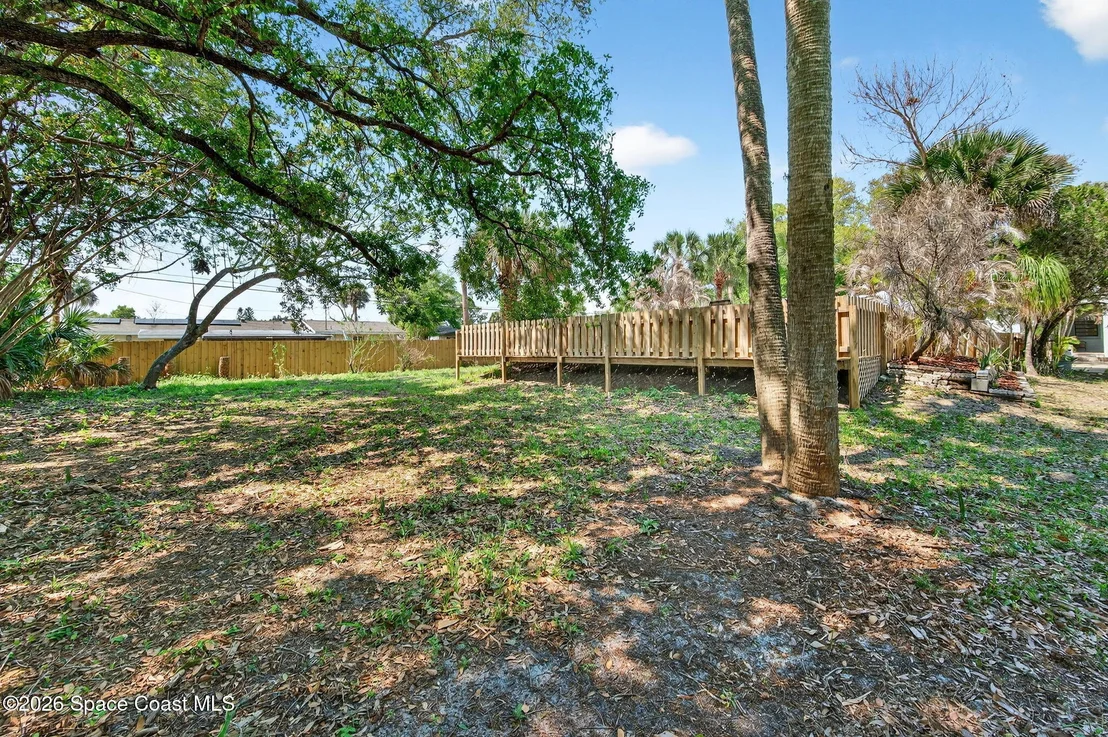 Photo of 7486 Livingstone Lane