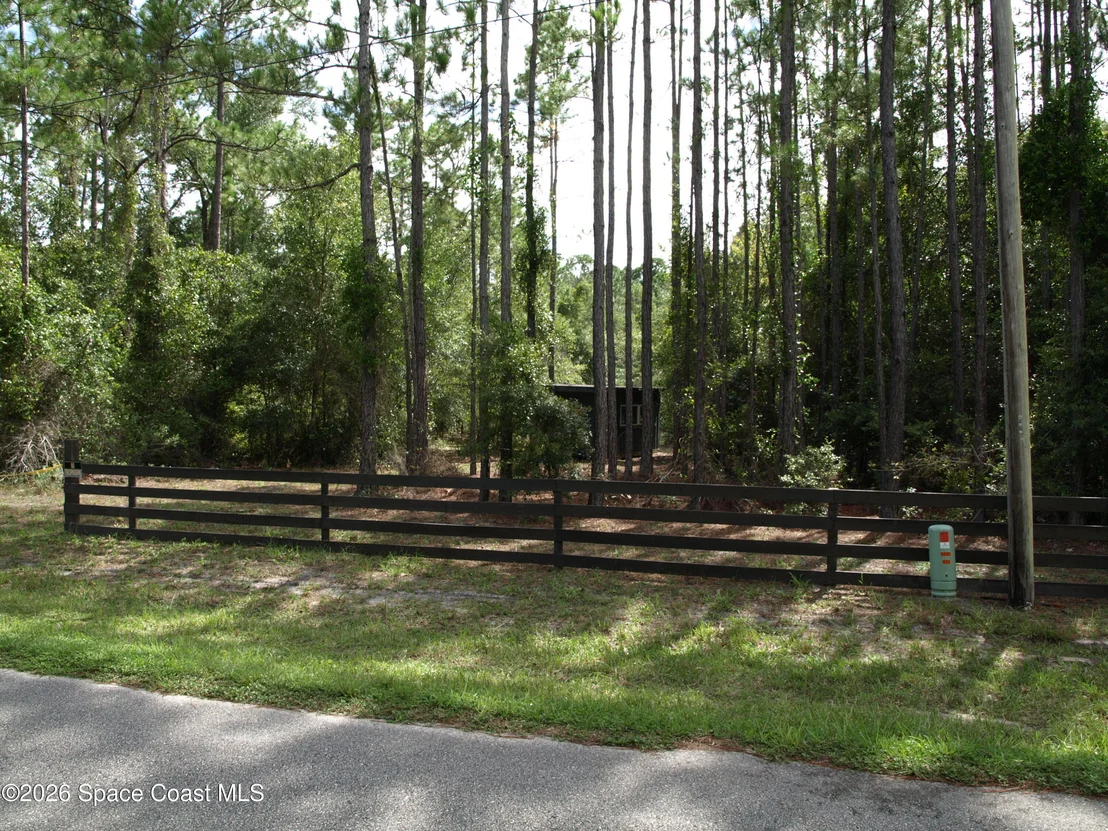 Photo of 181 Lakeway Drive