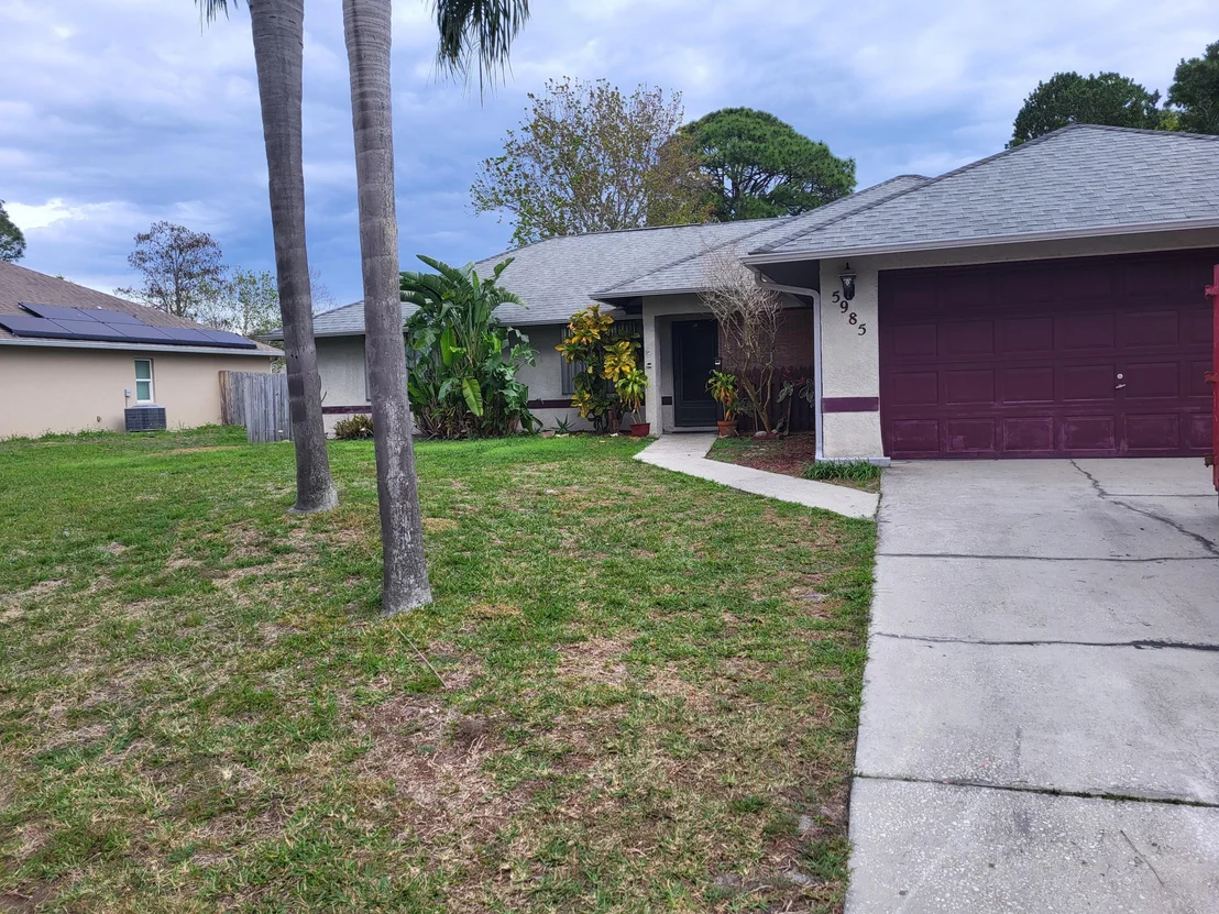 Photo of 5985 Cannon Avenue