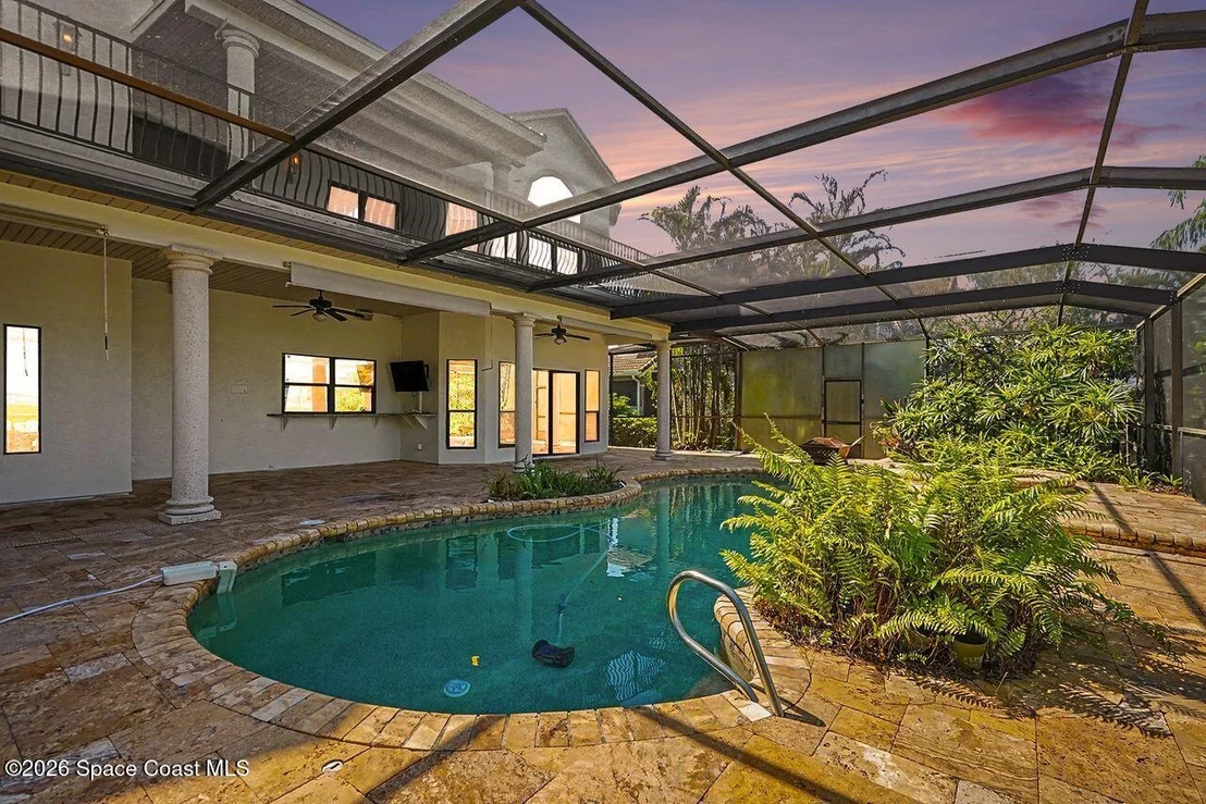 Photo of 484 Lanternback Island Drive