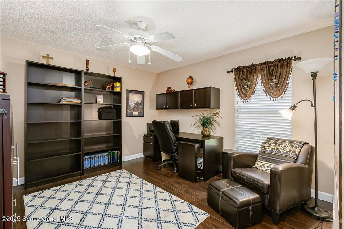Photo of 4351 Silver Lake Drive
