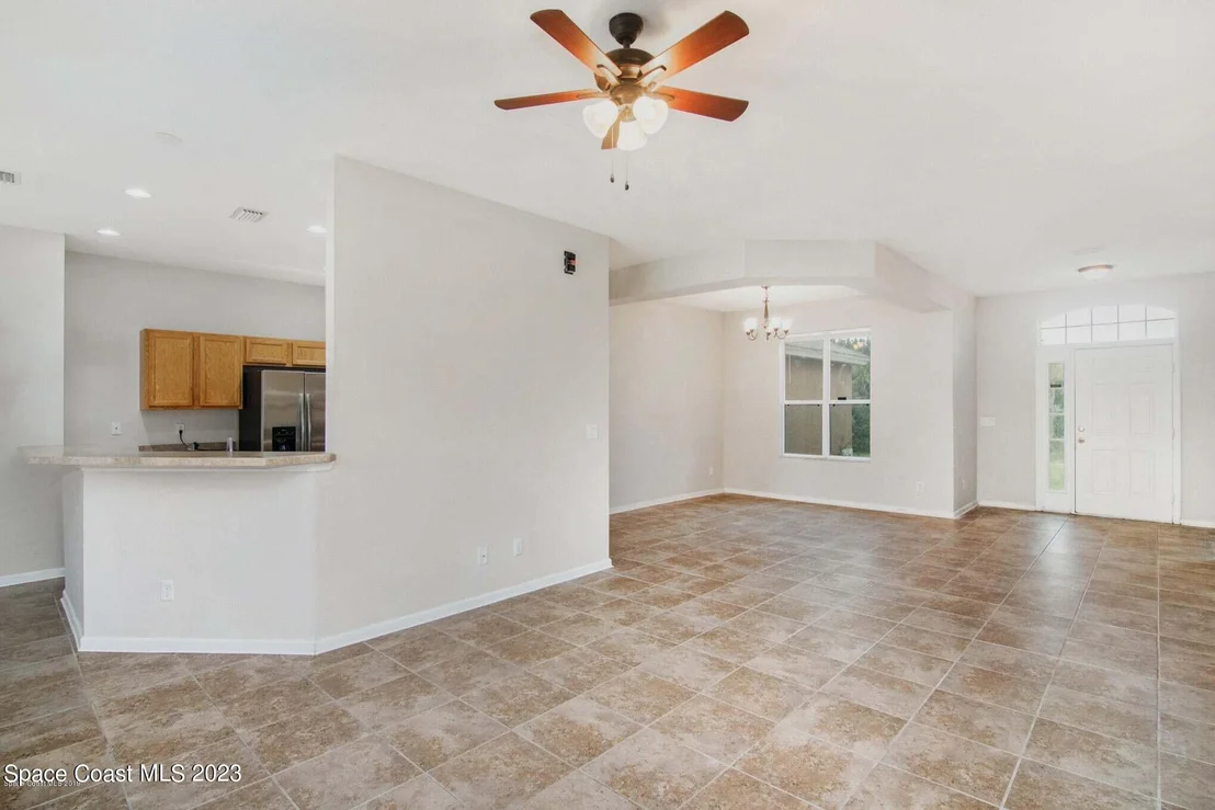 Photo of 2848 Basil Avenue