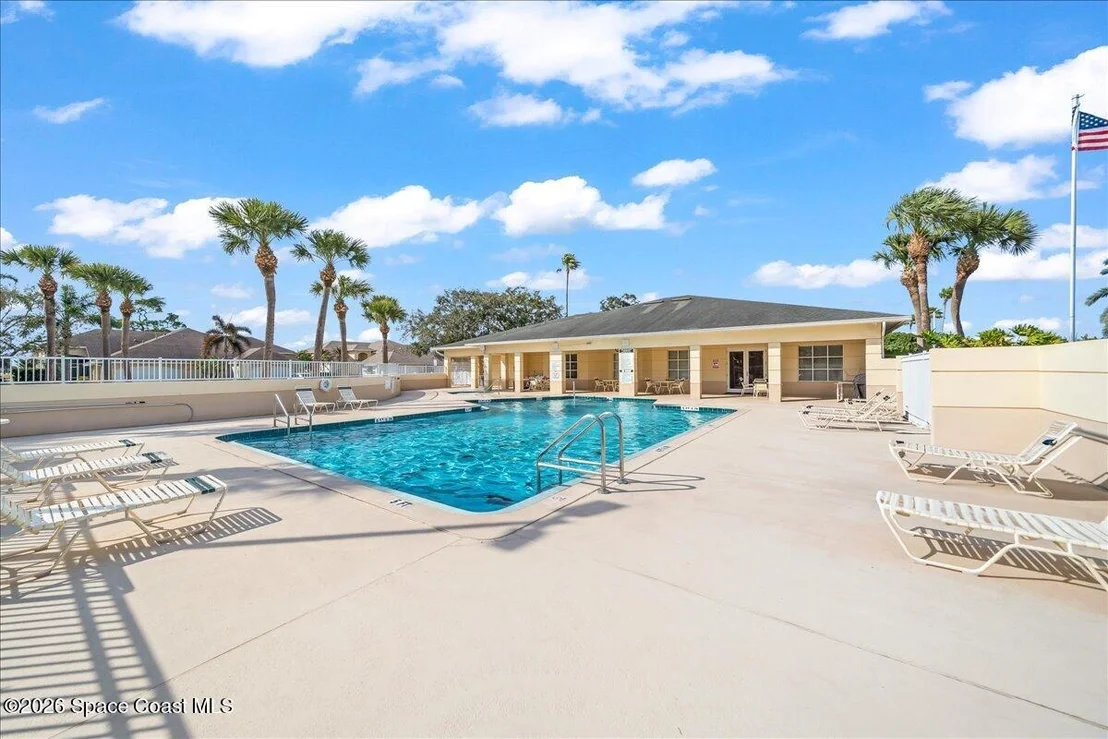 Photo of 1957 Golf Vista Boulevard