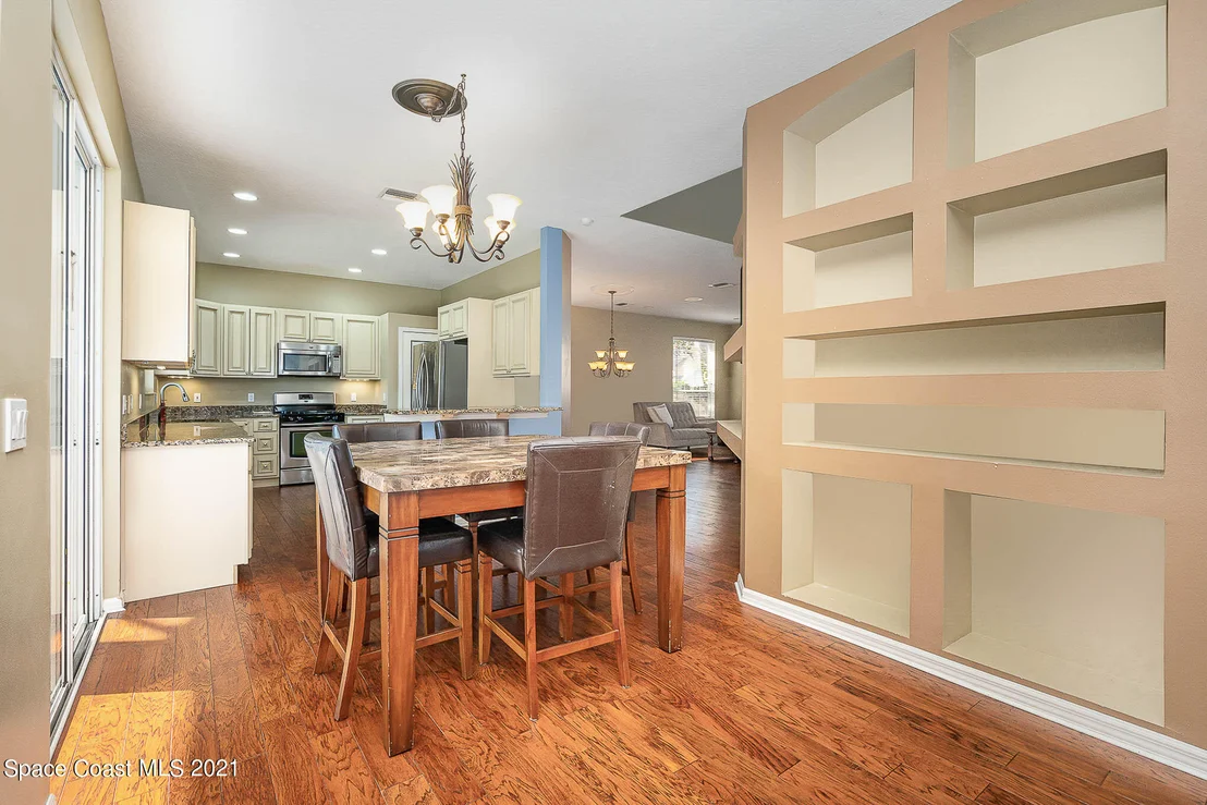 Photo of 2805 Summer Brook Street