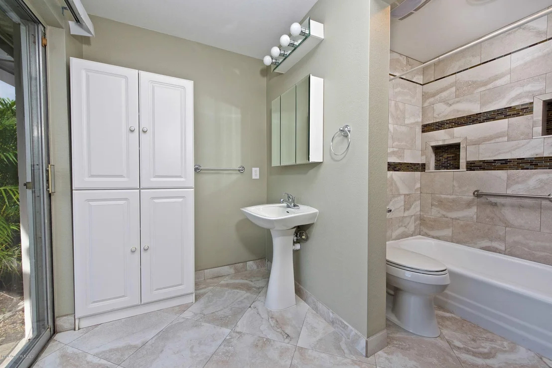 Photo of 8361 Sylvan Drive