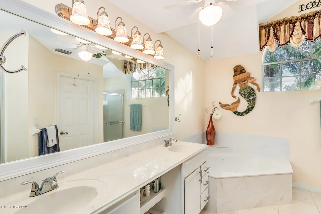Photo of 3068 Pineda Crossing Drive S