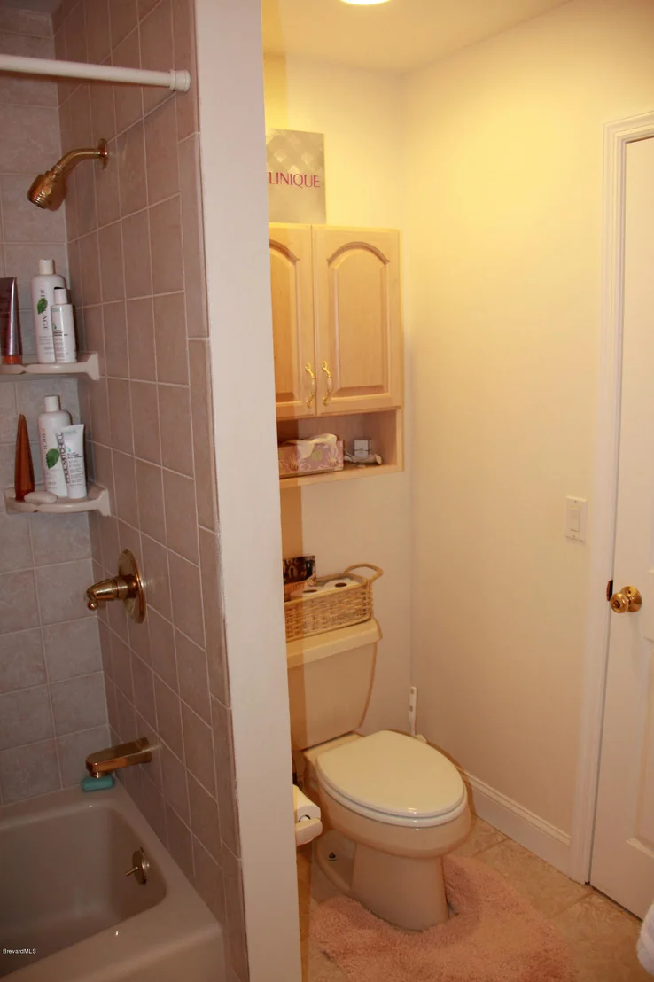 Photo of 452 Angelo Lane