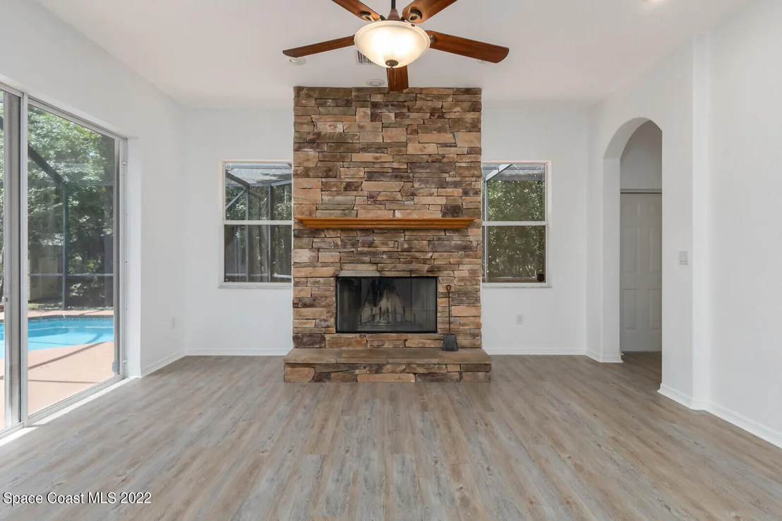 Photo of 2670 Washington Street
