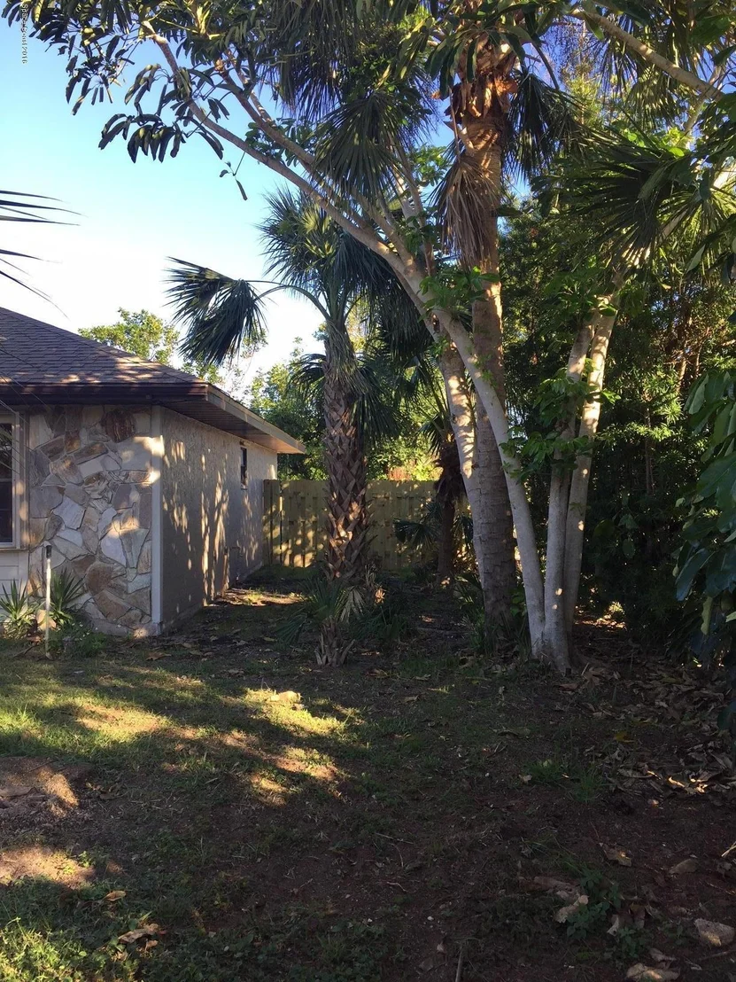Photo of 180 Cinnamon Drive