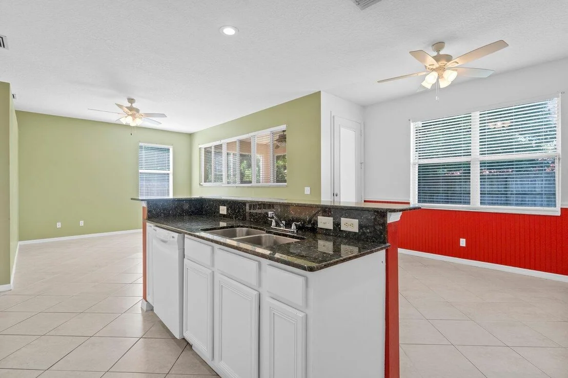 Photo of 3788 Jupiter Boulevard SE