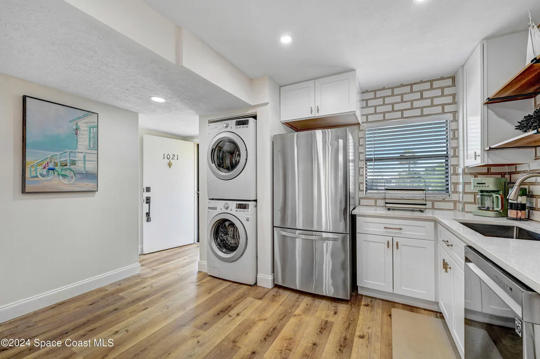 Photo of Unit 1021 at 315 Tangle Run Boulevard