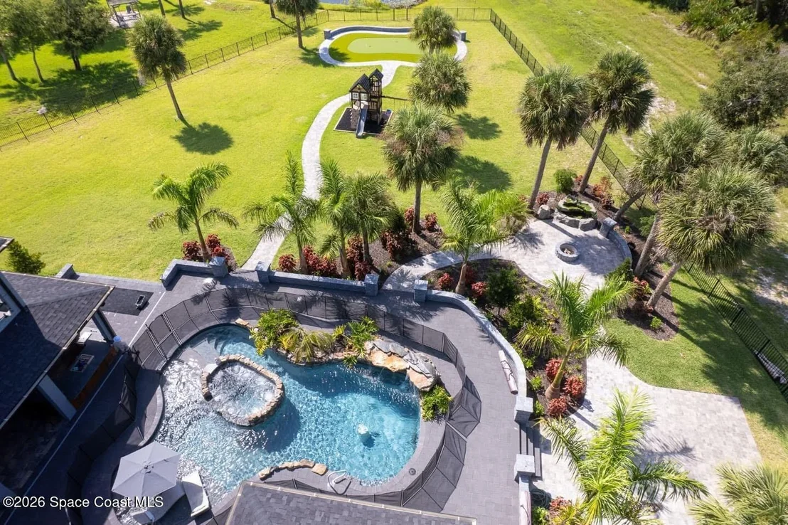 Photo of 2453 Westhorpe Drive