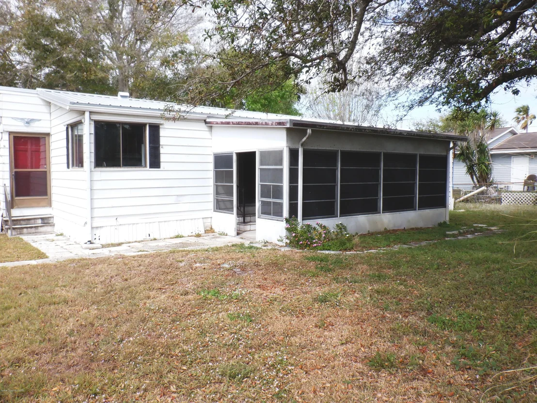 Photo of 2771 Broadview Drive NE