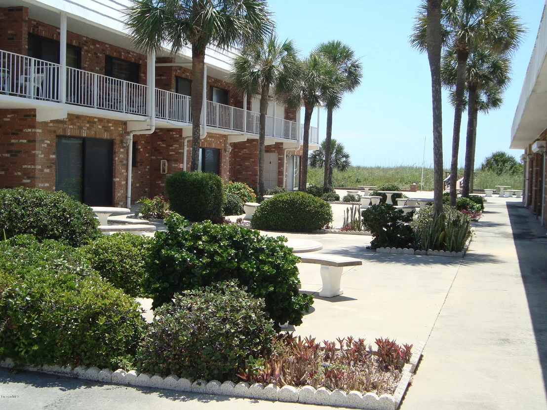 Photo of Unit 13 at 5000 Ocean Beach Boulevard