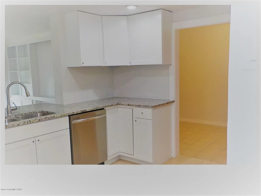 Photo of 5482 Jamaica Road