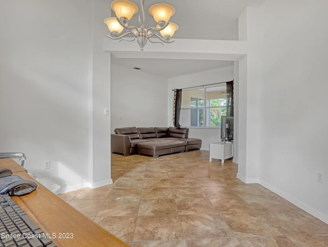 Photo of 1663 Dozier Circle SE