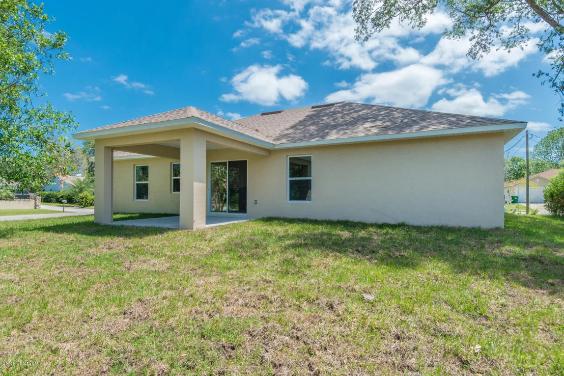 Photo of 6639 Dixie Avenue