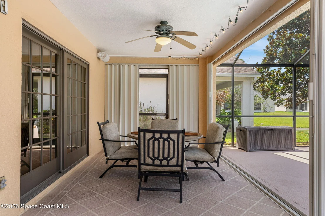 Photo of 992 Shaw Circle