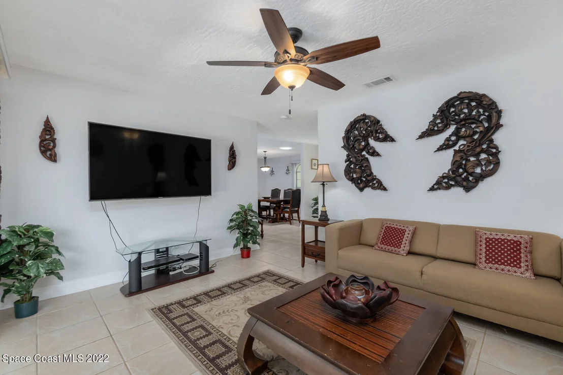 Photo of 640 Hibiscus Drive
