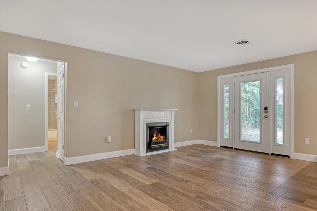 Photo of 355 Brewster Road