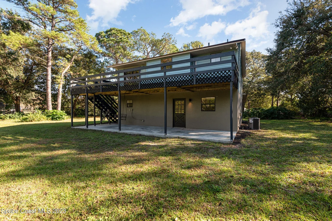 Photo of 3884 Sterling Street