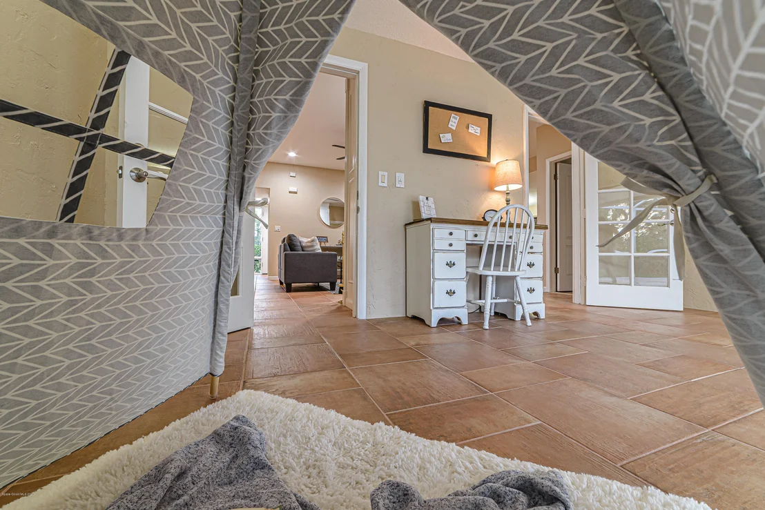 Photo of 1035 Park Ridge Place