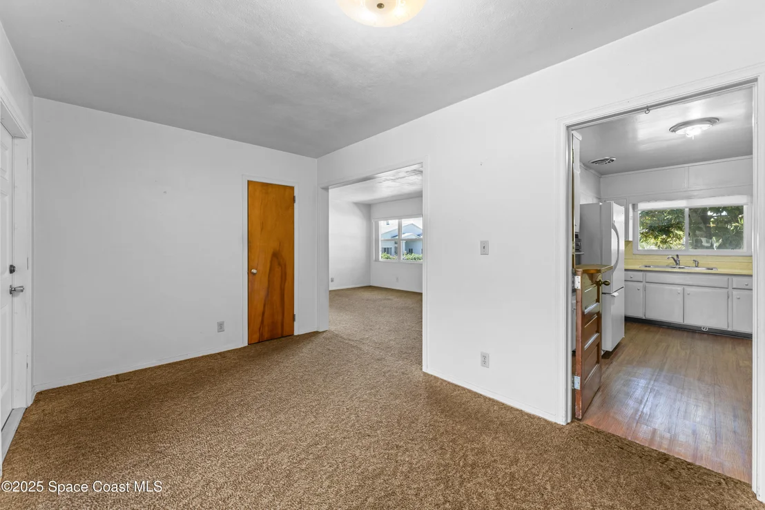 Photo of 1173 Sun Circle E