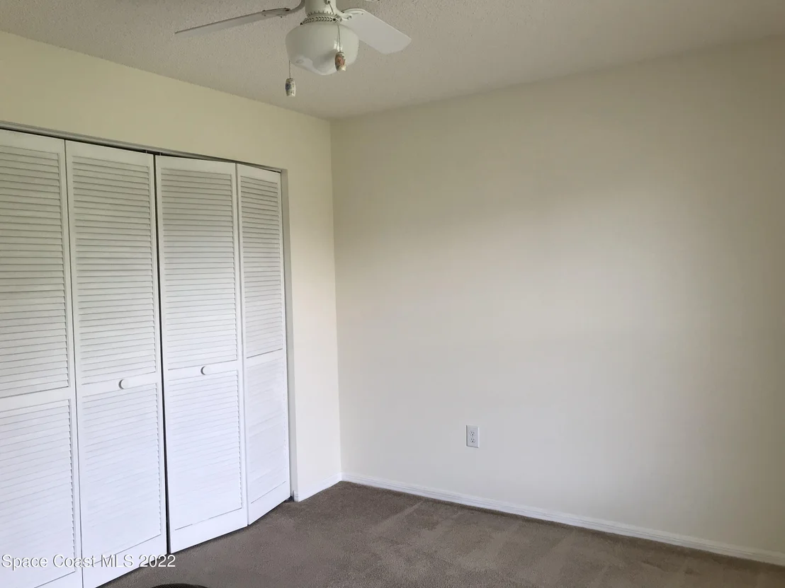 Photo of 5477 Holden Road