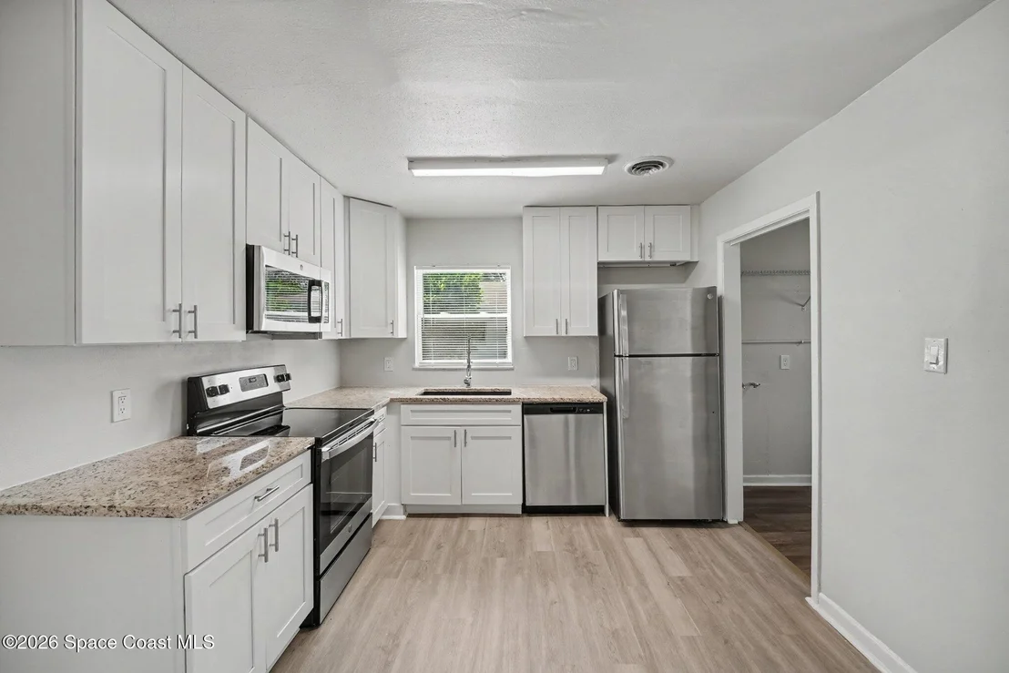 Photo of 1021 Bernice Road