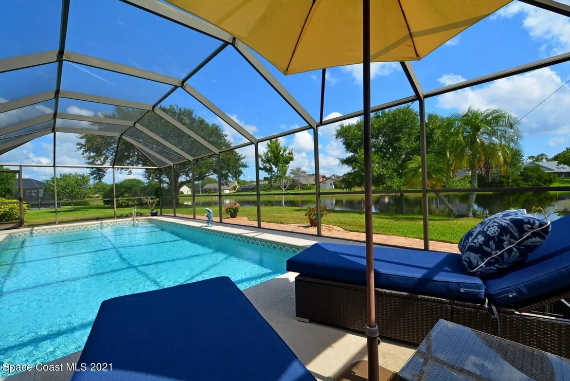 Photo of 1377 Silver Lake Drive
