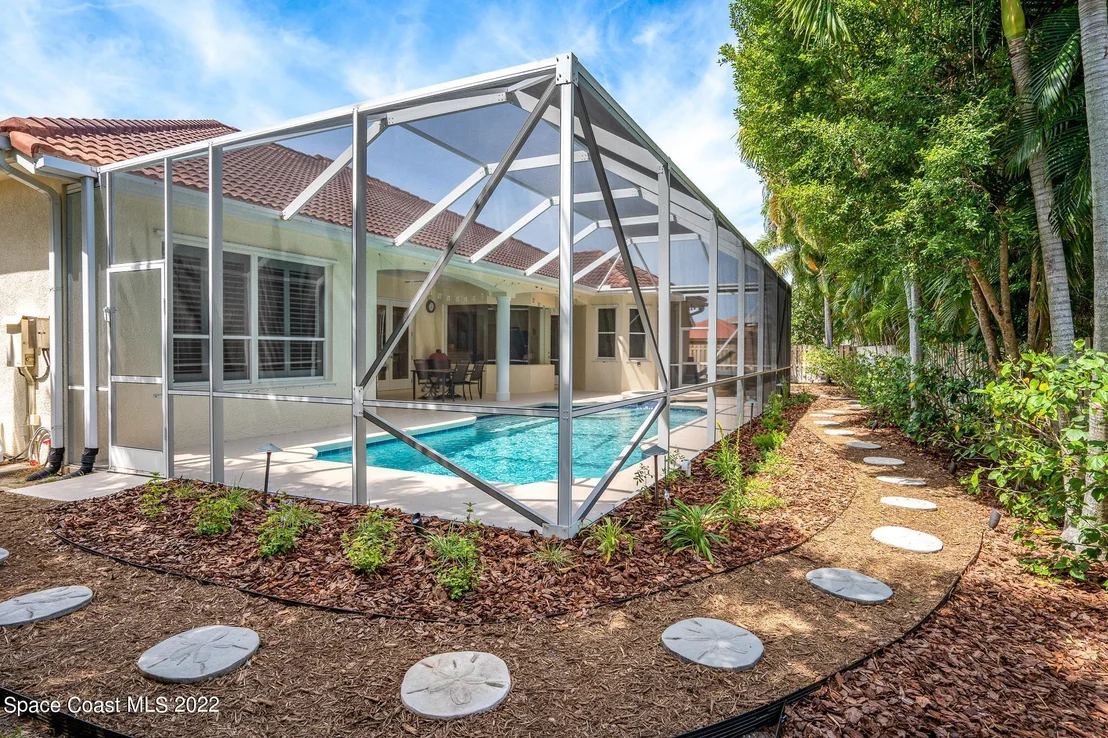 Photo of 356 Southampton Drive