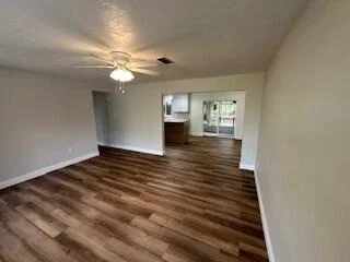 Photo of 925 Temple Drive