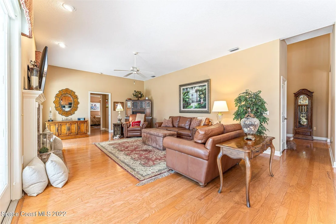 Photo of 4161 Mockingbird Drive