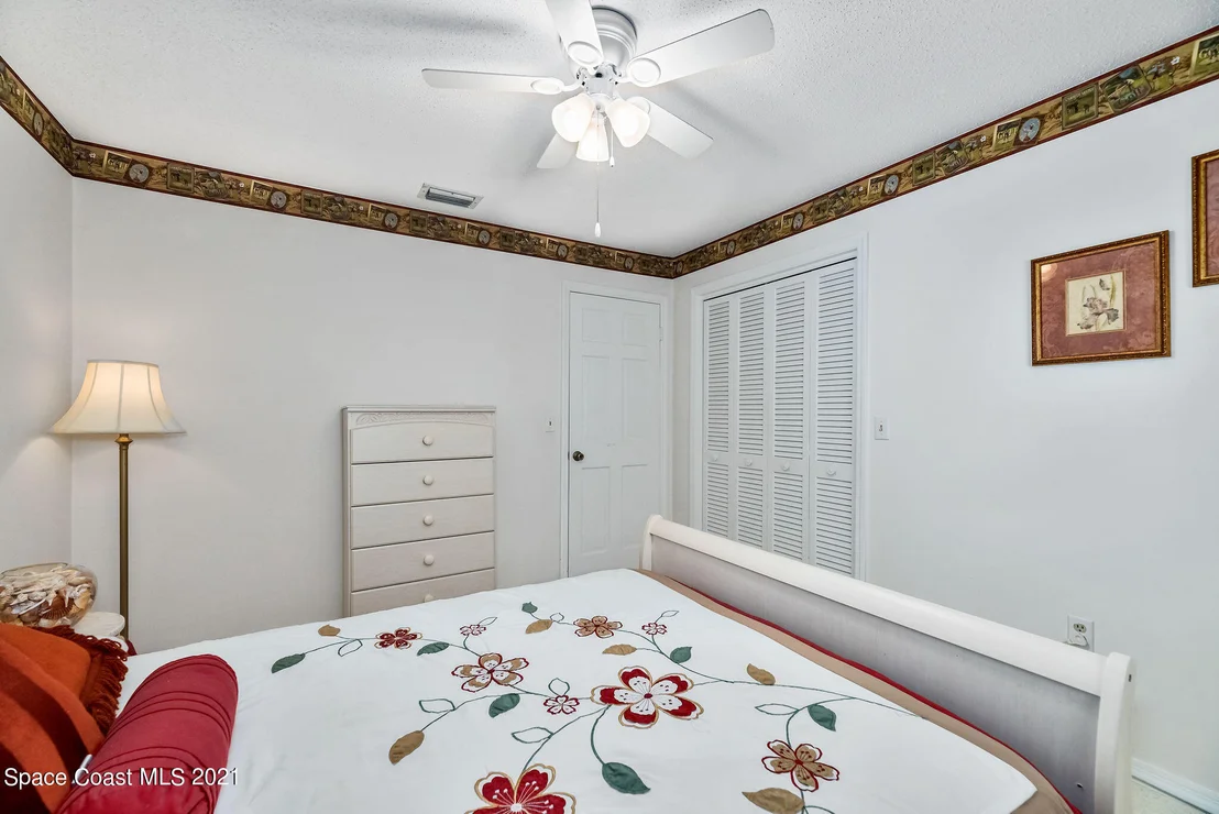 Photo of 330 Seabreeze Drive