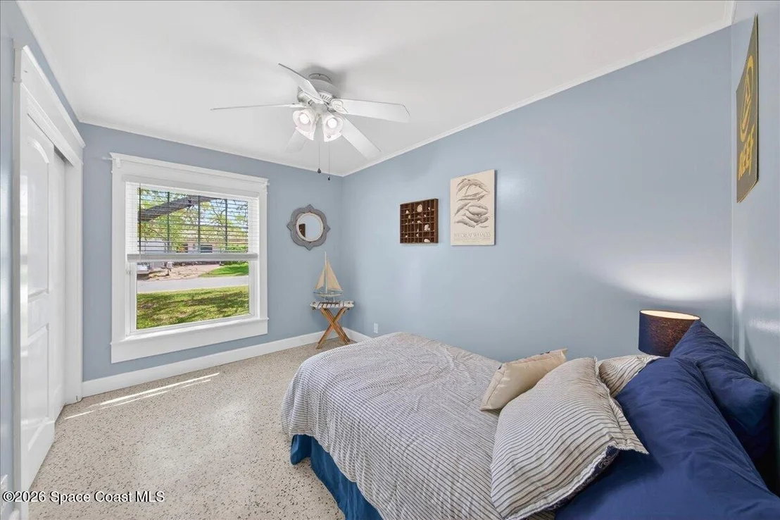 Photo of 433 Blakey Boulevard