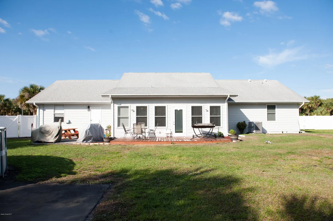 Photo of 4955 Pine Street
