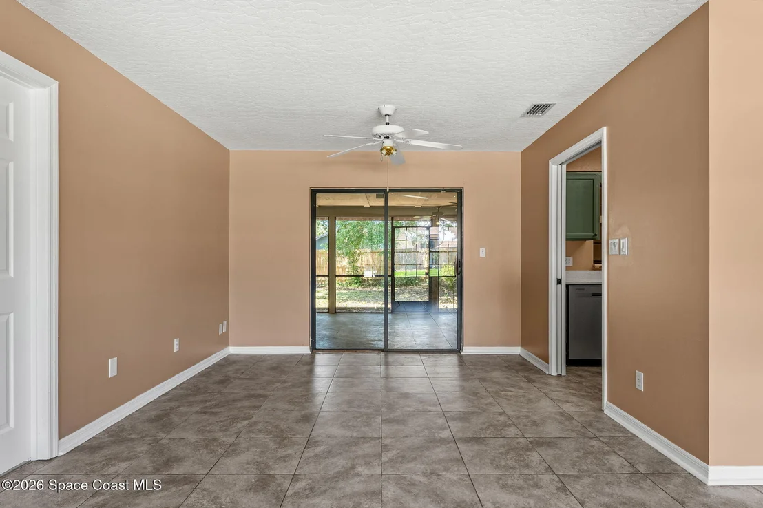 Photo of 950 Whisperpine Drive