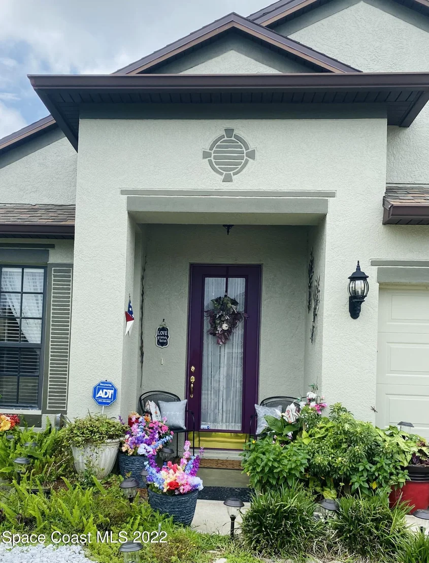 Photo of 1143 Bolle Circle