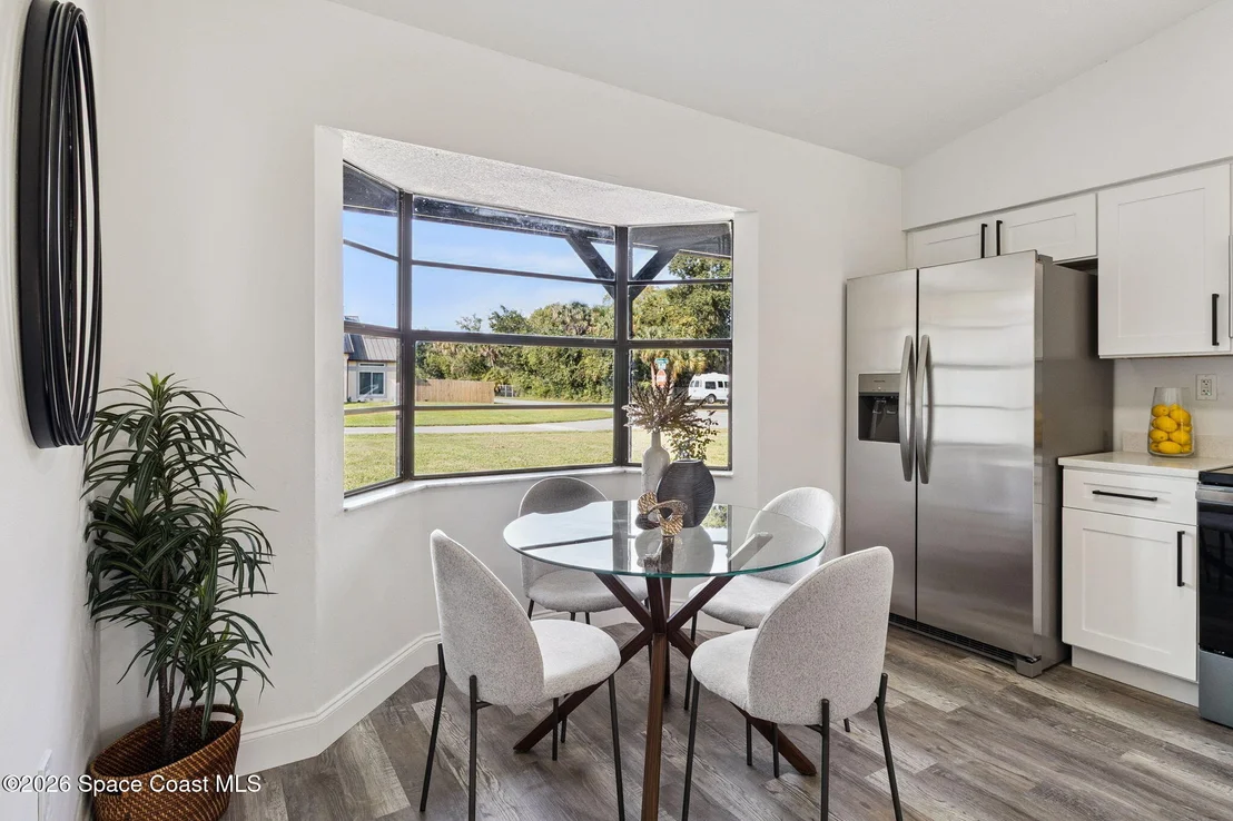 Photo of 6295 Janina Road