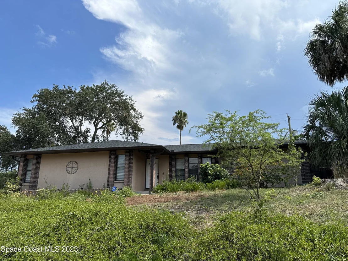 Photo of 205 Westchester Drive