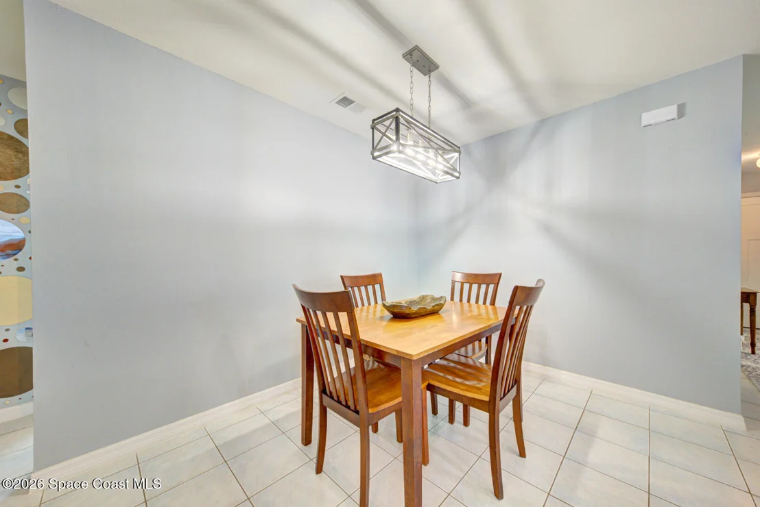 Photo of 6520 Adrian Street