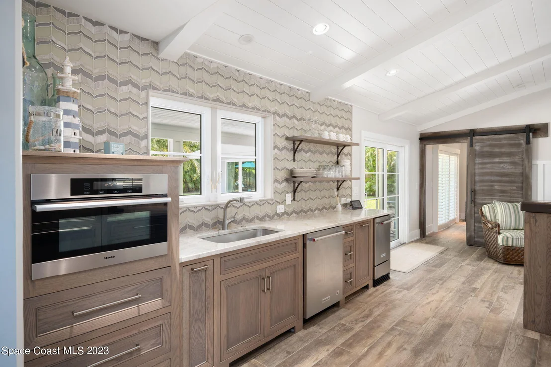 Photo of 755 Cypress Road